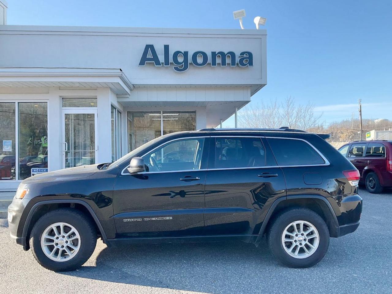 2020 Jeep Grand Cherokee  Photo2