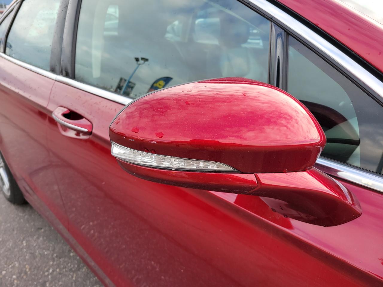 2019 Ford Fusion Hybrid Titanium Photo5
