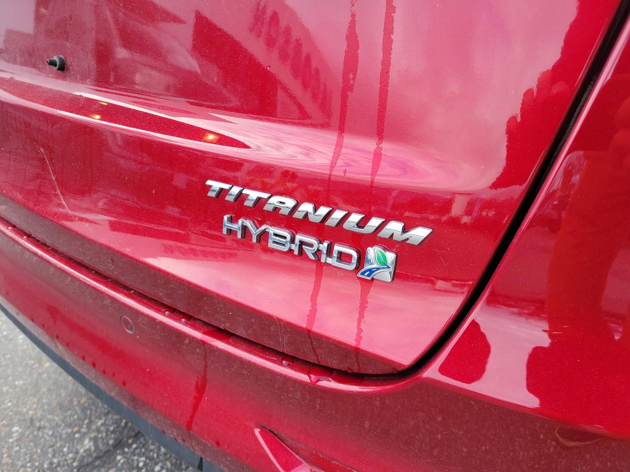 2019 Ford Fusion Hybrid Titanium Photo5