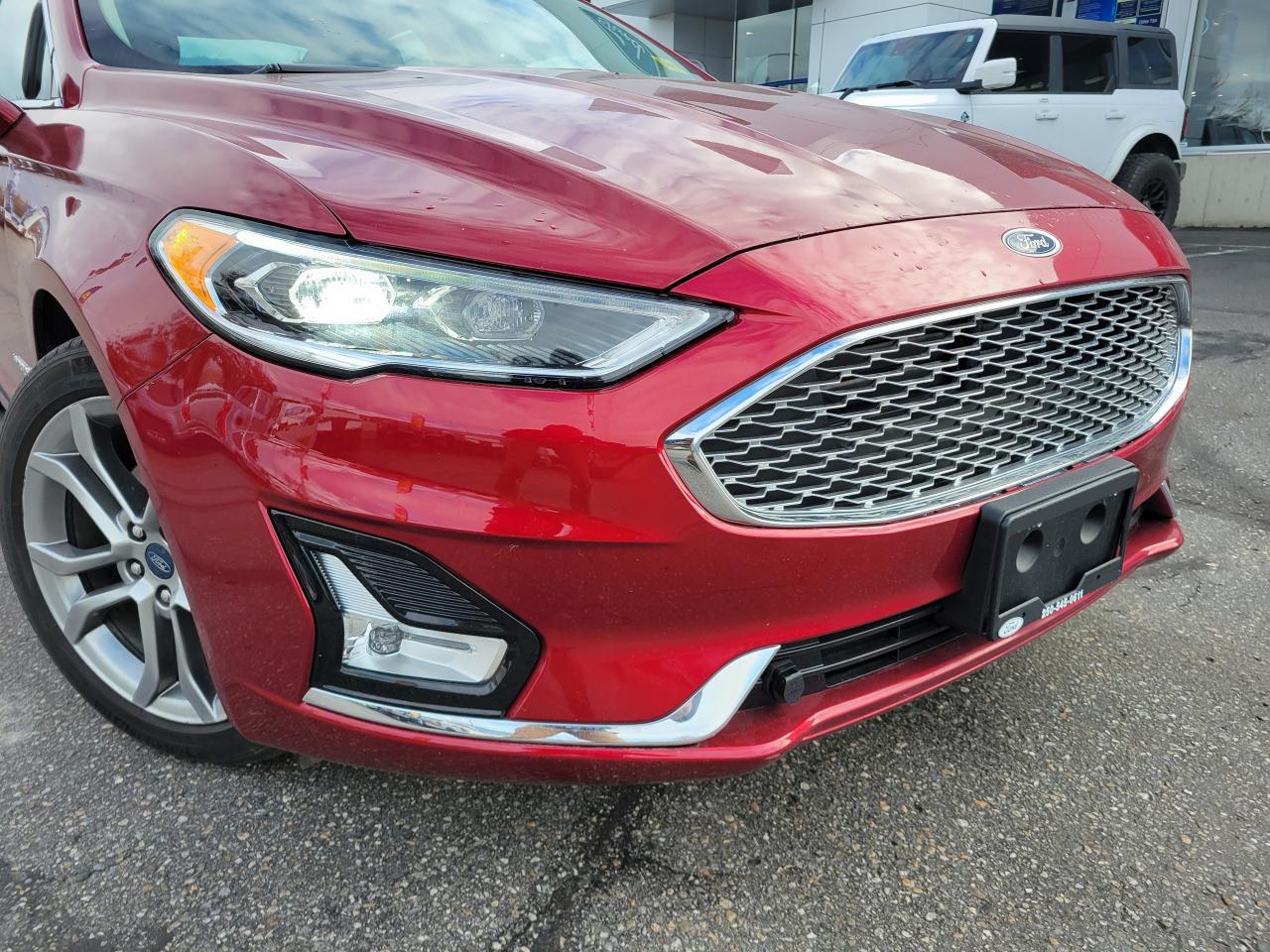 2019 Ford Fusion Hybrid Titanium Photo5