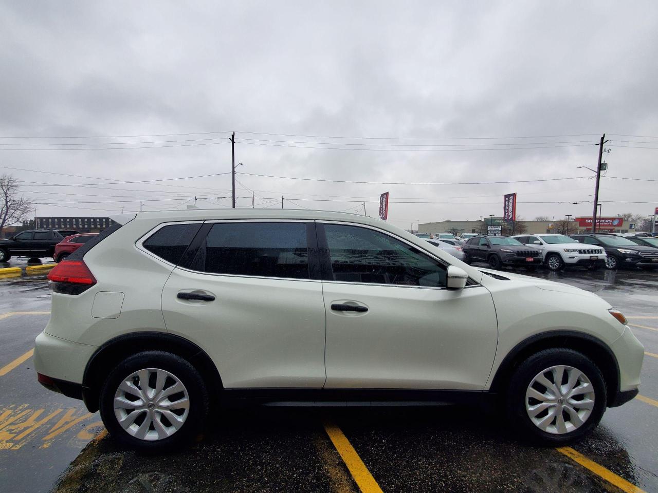 2017 Nissan Rogue S-REAR CAMERA-HEATED SEATS-BLUETOOTH - Photo #6