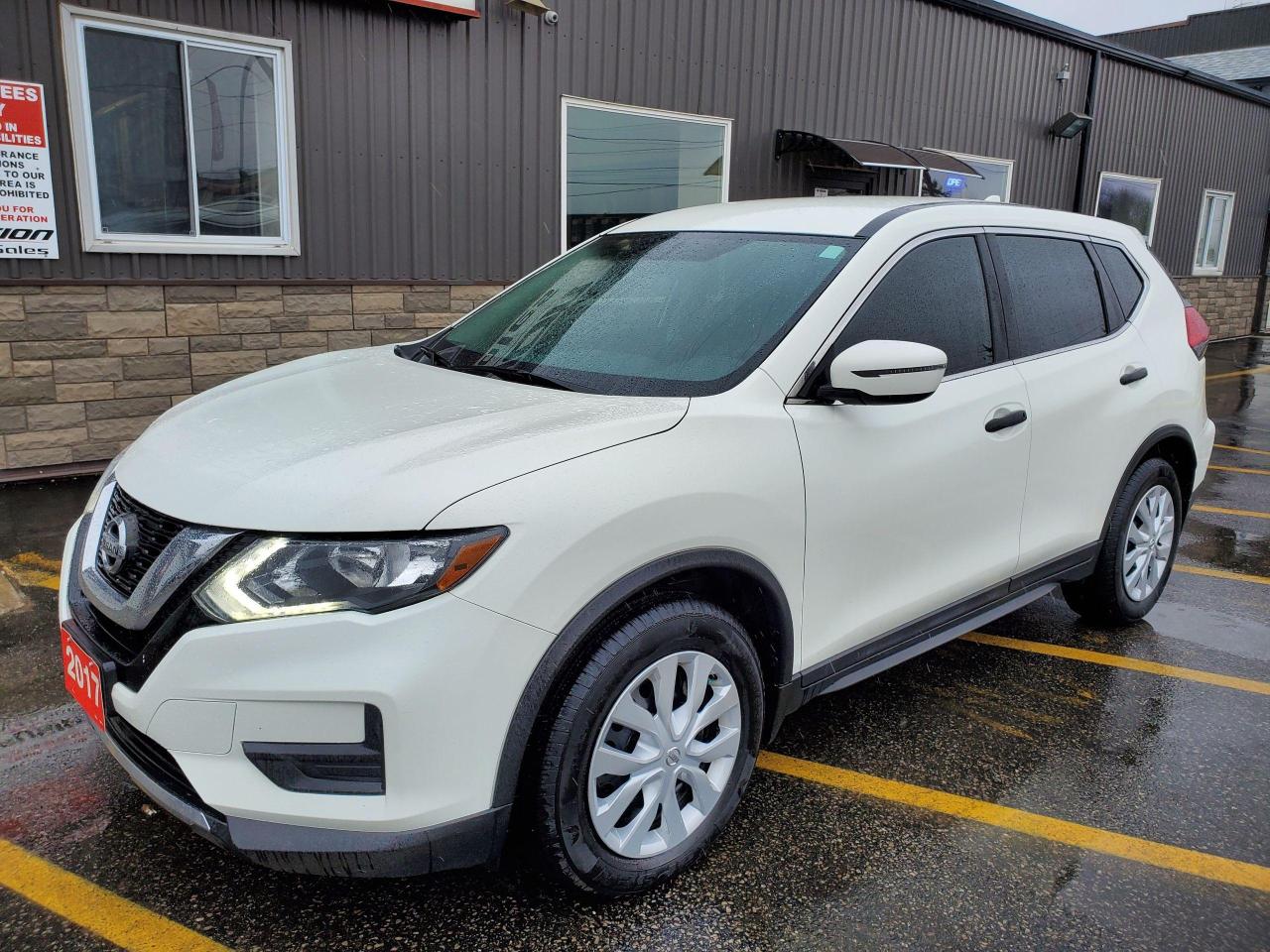 2017 Nissan Rogue S-REAR CAMERA-HEATED SEATS-BLUETOOTH - Photo #9