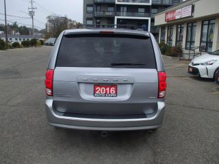 2016 Dodge Grand Caravan SXT,Certified,7 Passengers,Trailer Hitch,Bluetooth - Photo #4