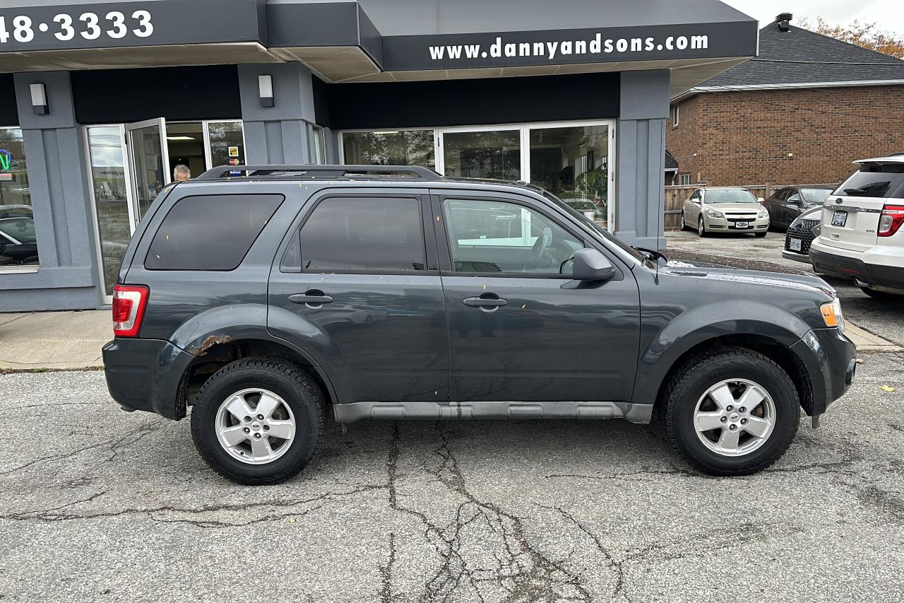 Used 2009 Ford Escape XLT AS-IS for sale in Mississauga, ON