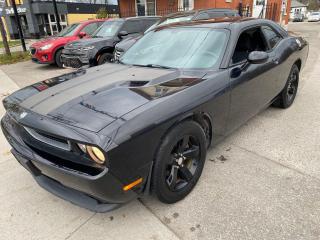 2012 Dodge Challenger SXT 2dr Cpe - Photo #3