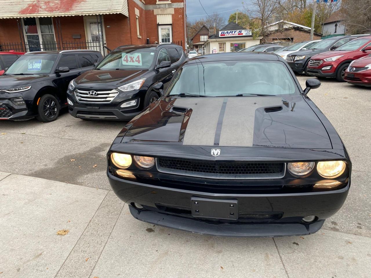 2012 Dodge Challenger SXT 2dr Cpe - Photo #6