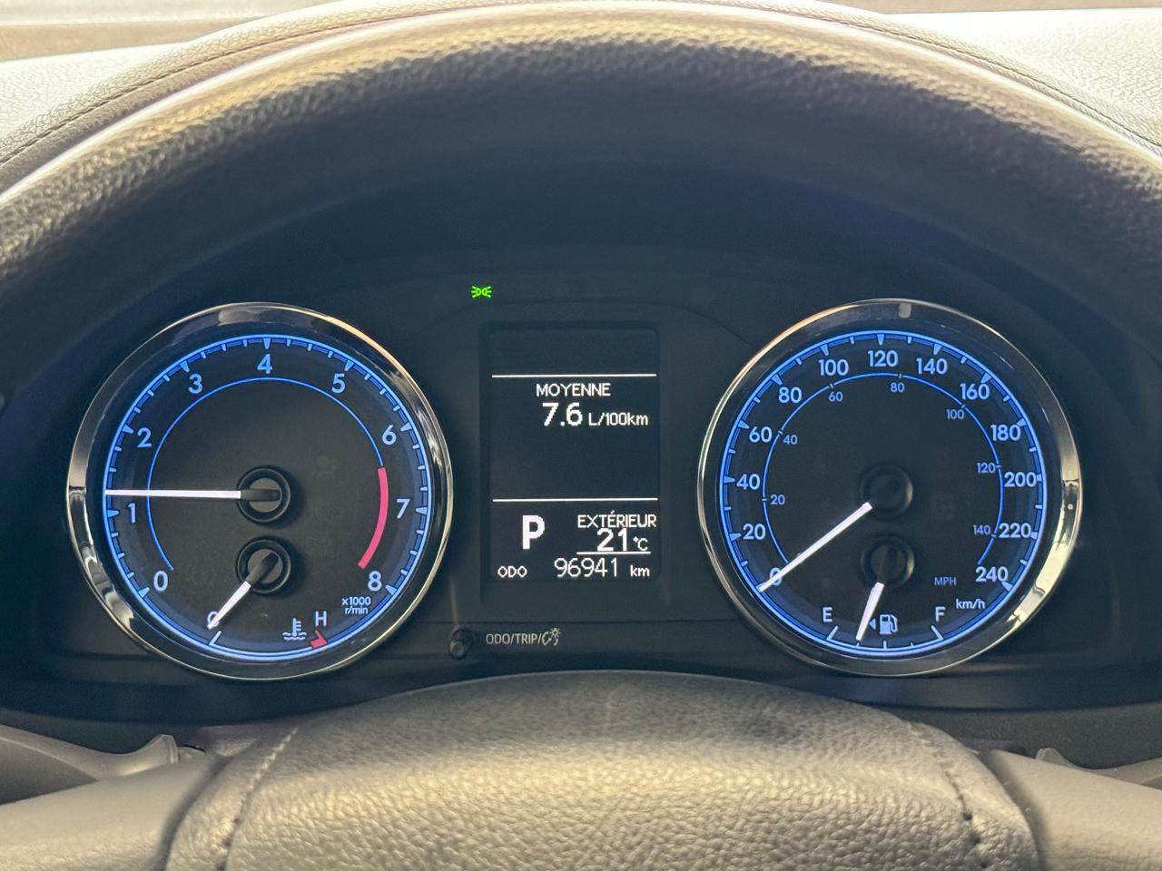 2019 Toyota Corolla CE+New Tires+Camera+Clean Carfax Photo78
