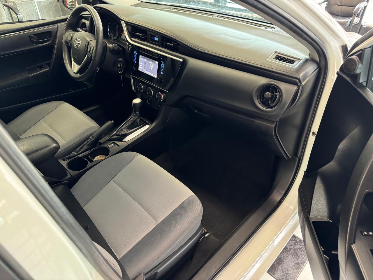 2019 Toyota Corolla CE+New Tires+Camera+Clean Carfax Photo82