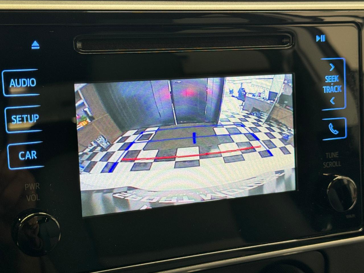 2019 Toyota Corolla CE+New Tires+Camera+Clean Carfax - Photo #11