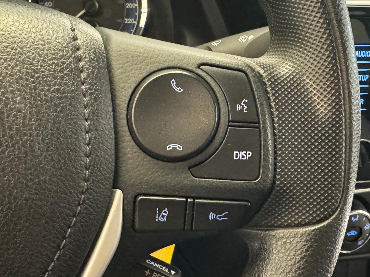 2019 Toyota Corolla CE+New Tires+Camera+Clean Carfax Photo103