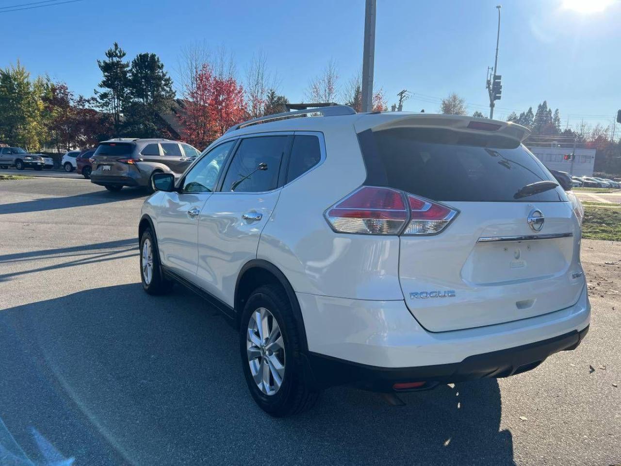 2016 Nissan Rogue AWD 4dr SV - Photo #7