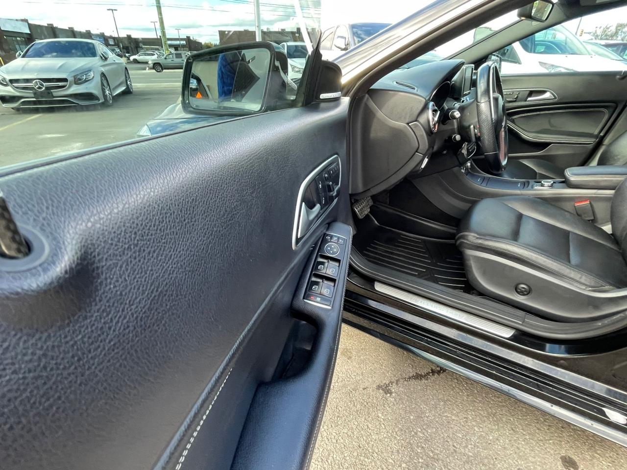 2014 Mercedes-Benz CLA-Class CLA 250 NO ACCIDEN NAVI SUNROOF BTOTH  BLIND - Photo #11