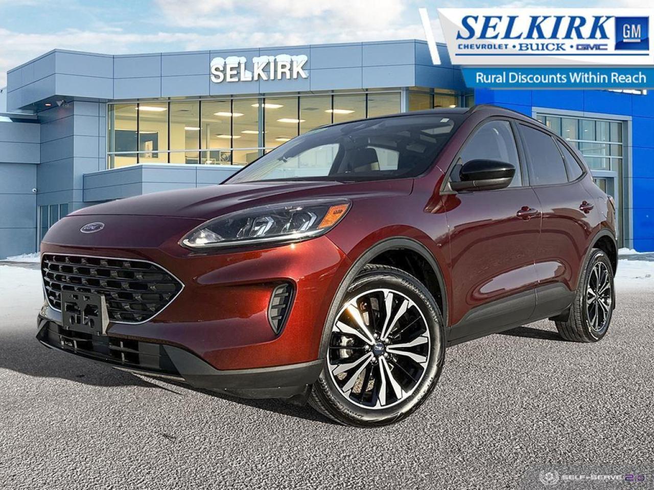 Used 2021 Ford Escape SE AWD | PANORAMIC MOONROOF | HEATED SEATS | LOCAL TRADE | for sale in Selkirk, MB