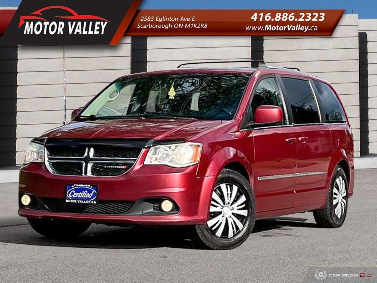 Used 2014 Dodge Grand Caravan Crew Plus NAVIGATION - LEATHER LOADED! for sale in Scarborough, ON