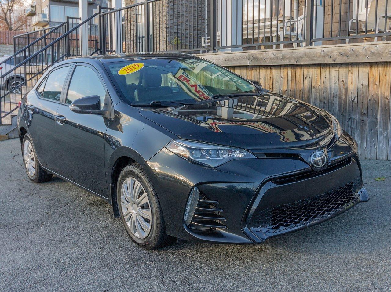 Used 2019 Toyota Corolla SE for sale in Lower Sackville, NS