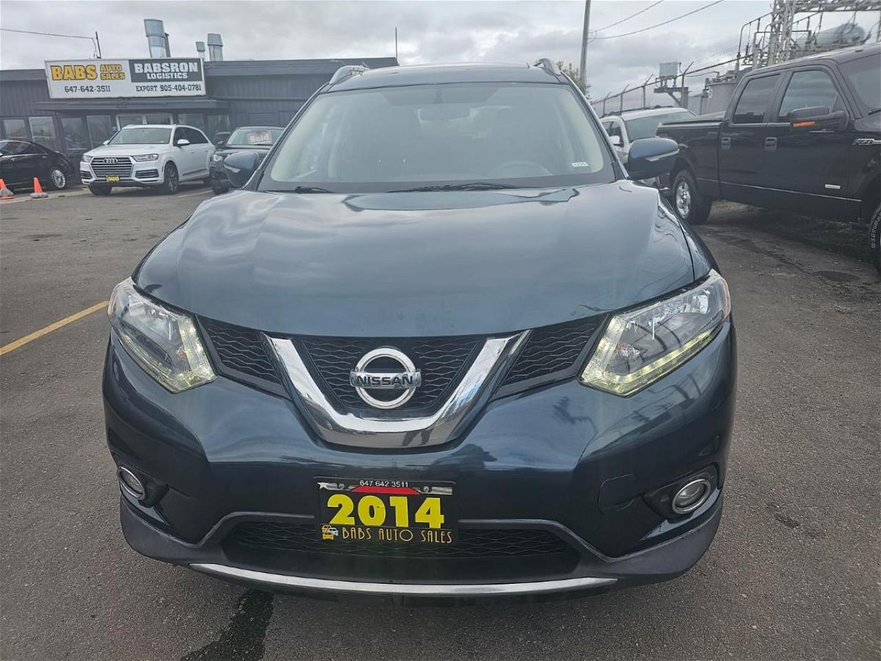 2014 Nissan Rogue S - Photo #1