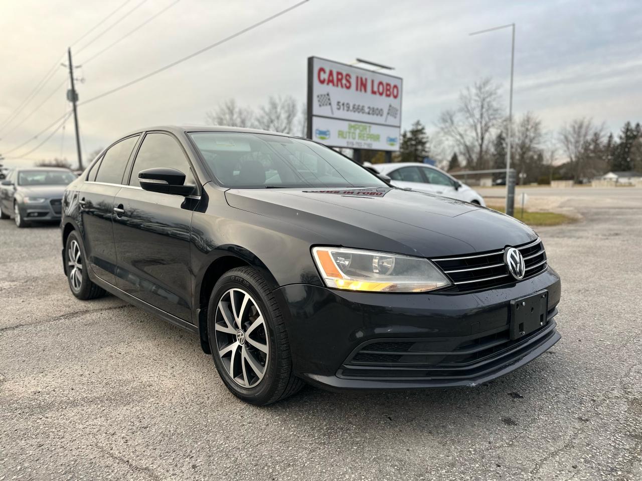 Used 2015 Volkswagen Jetta Trendline+ 4dr 1.8 TSI Auto for sale in Komoka, ON