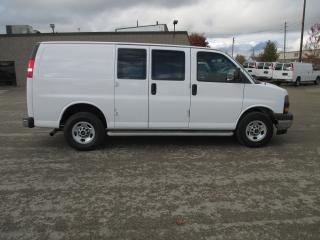 2021 GMC Savana 2500 RWD 2500 135" - Photo #4