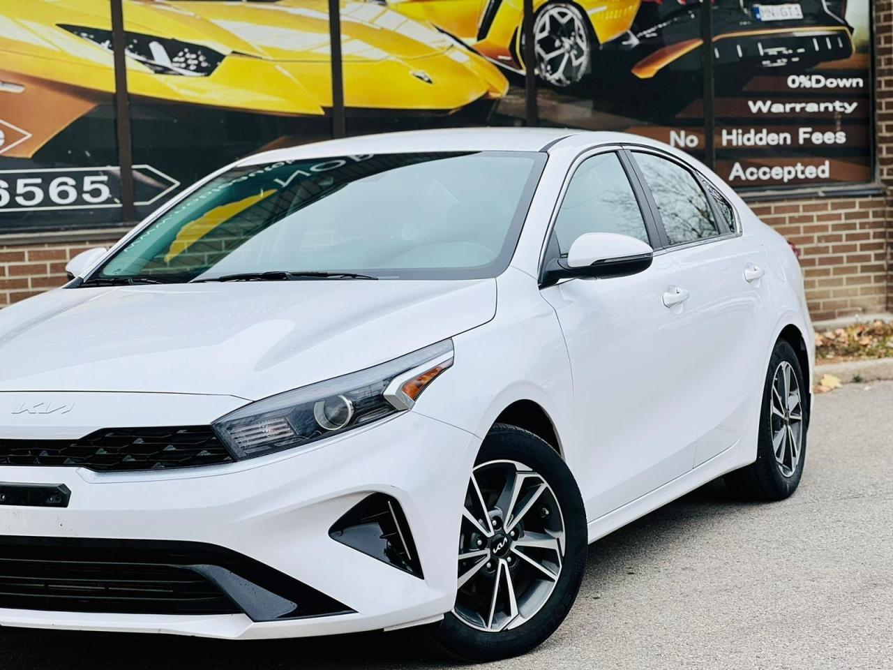 2022 Kia Forte EX Photo2