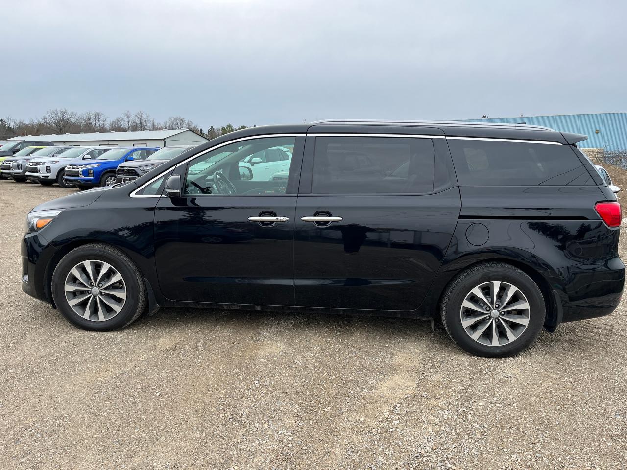 2018 Kia Sedona SX+ - Photo #9