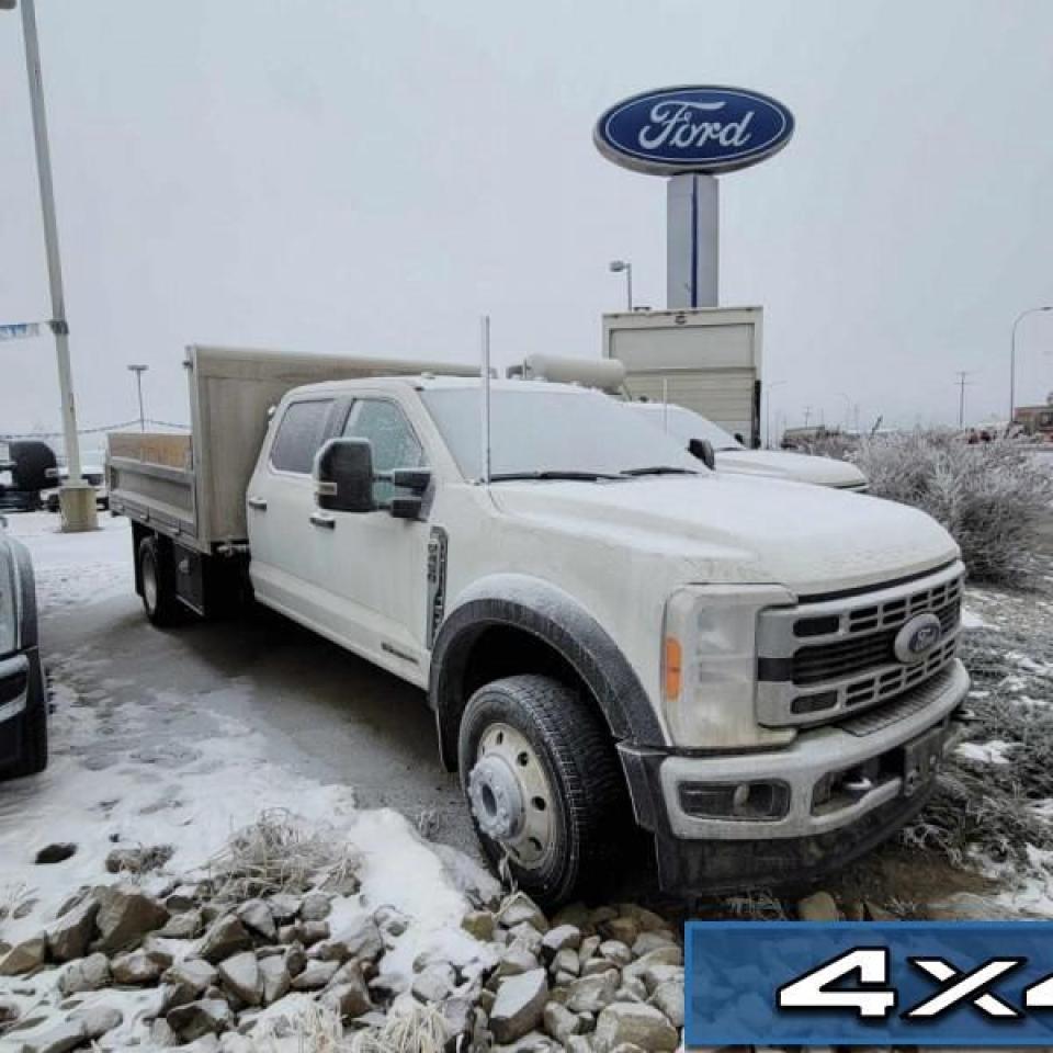 2023 Ford Chassis Cab F-450 XLT Photo