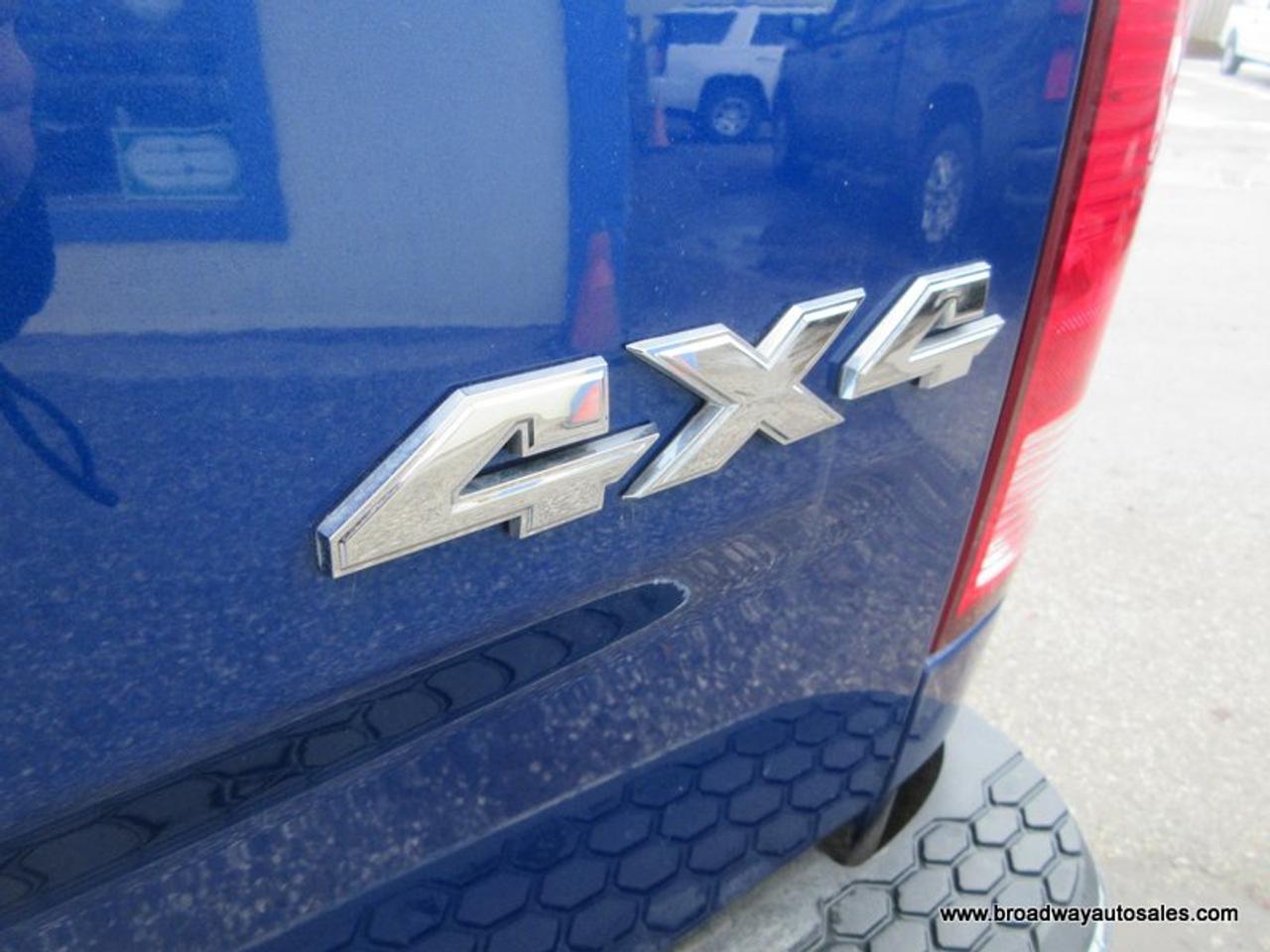 2019 RAM 1500 FUEL EFFICIENT CLASSIC-MODEL 6 PASSENGER 3.6L - V6.. 4X4.. QUAD-CAB.. 6.6-BOX.. BACK-UP CAMERA.. BLUETOOTH SYSTEM.. KEYLESS ENTRY.. Photo