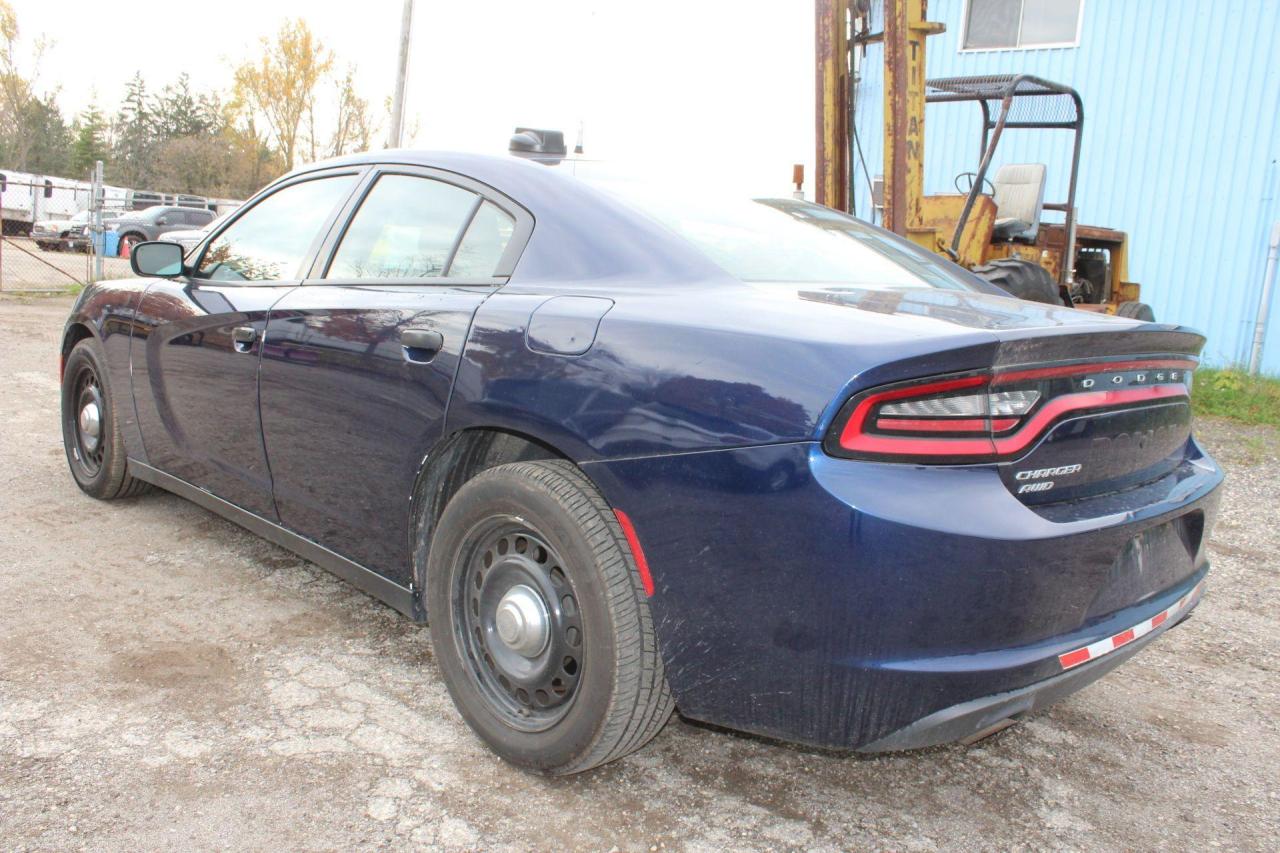 2017 Dodge Charger  Photo3