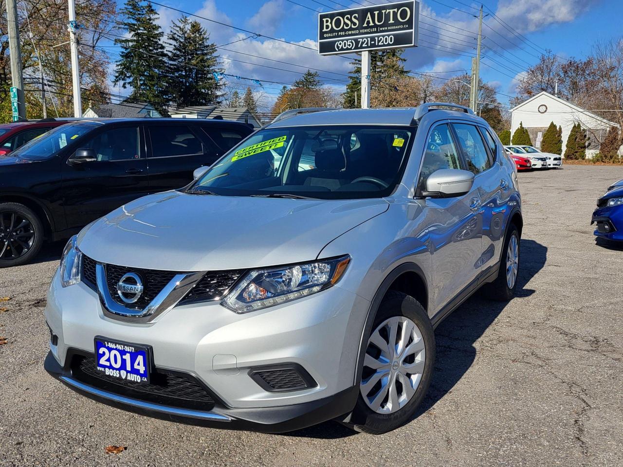 Used 2014 Nissan Rogue 2.5 S for sale in Oshawa, ON