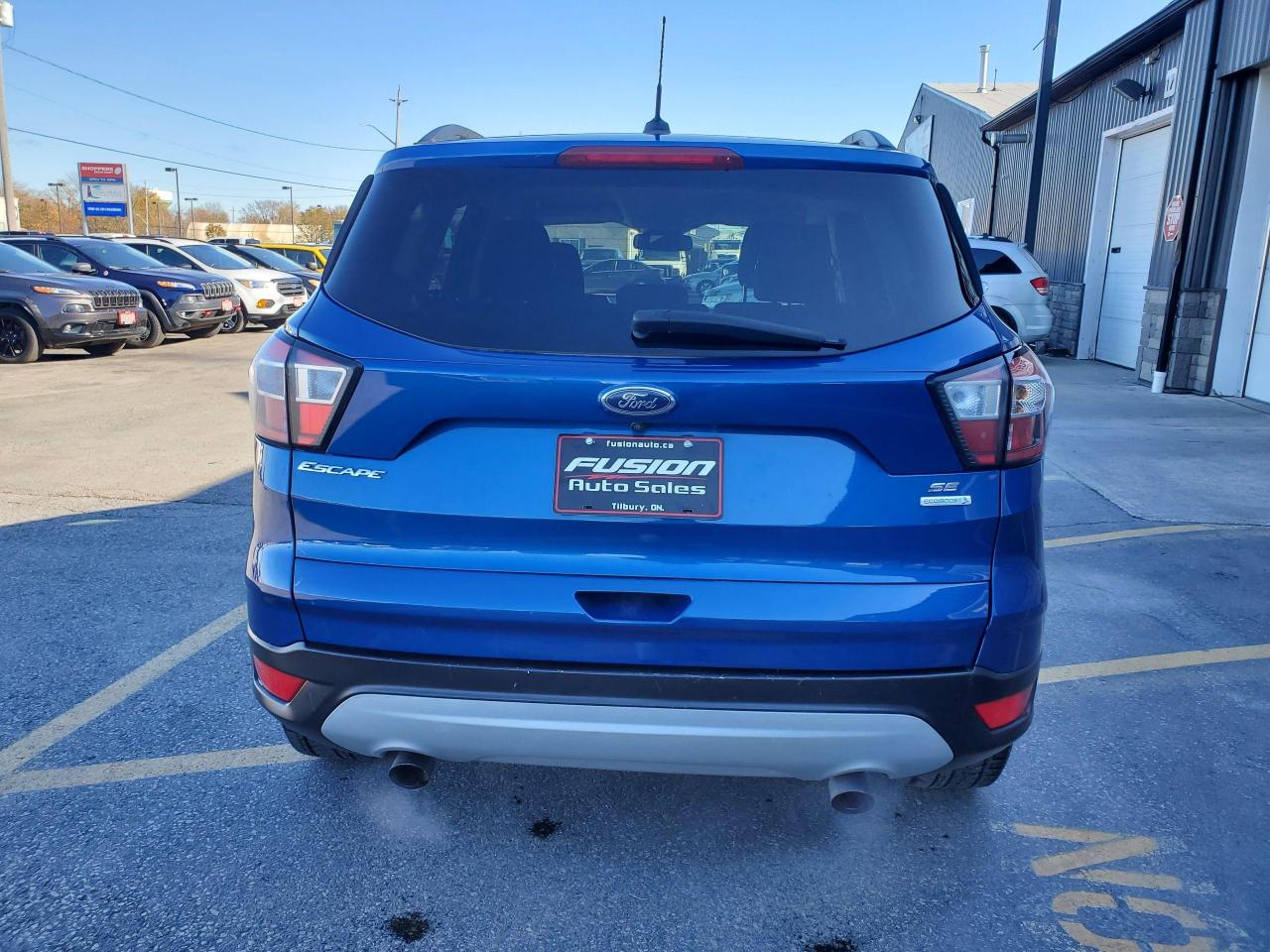 2018 Ford Escape SE-BLUETOOTH-REAR CAMERA-ADAPTIVE CRUISE-LANE ASSI - Photo #4