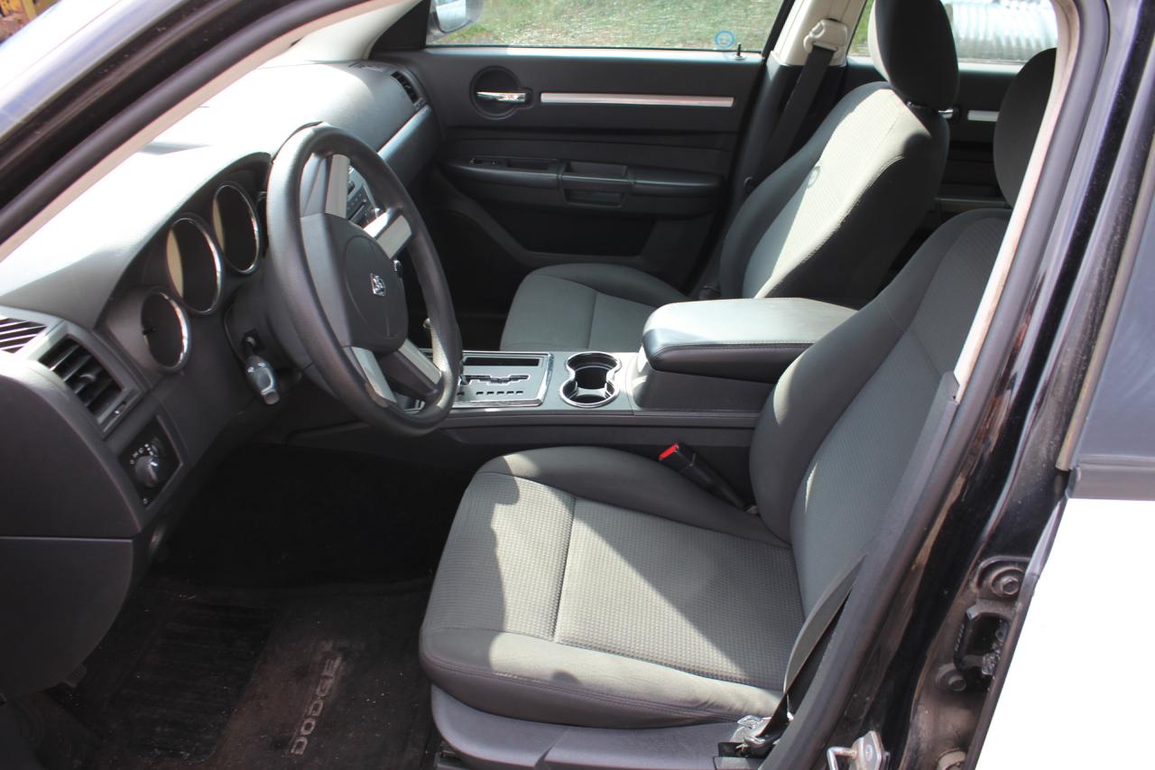 2010 Dodge Charger  Photo4