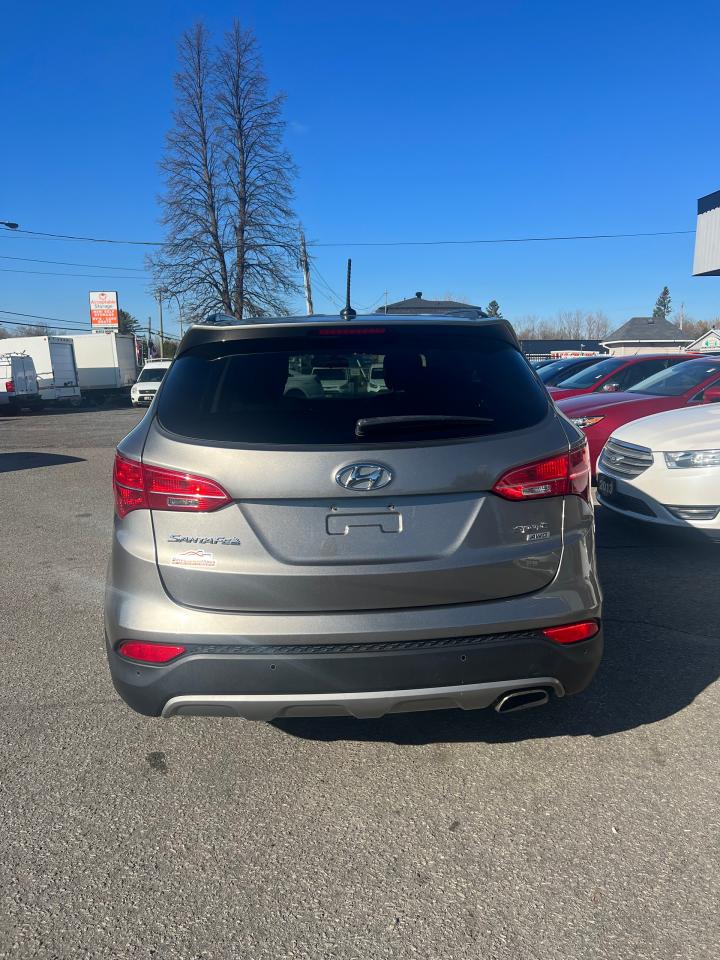 2014 Hyundai Santa Fe Sport AWD 4dr 2.4L Premium Photo2