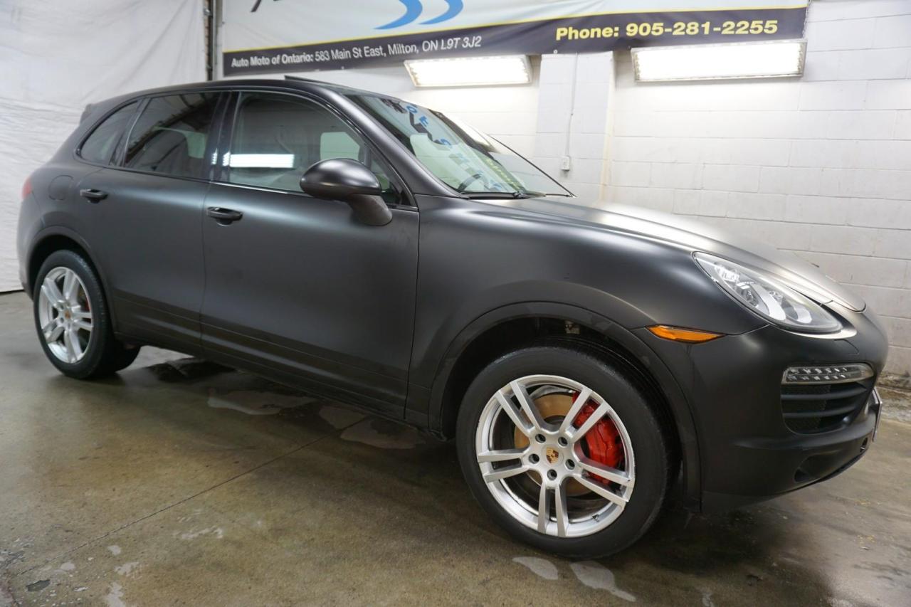 Used 2013 Porsche Cayenne S 4.8L V8 *ACCIDENT FREE* CERTIFIED NAV LEATHER HEATED SEATS SUNROOF CRUISE ALLOYS for sale in Milton, ON