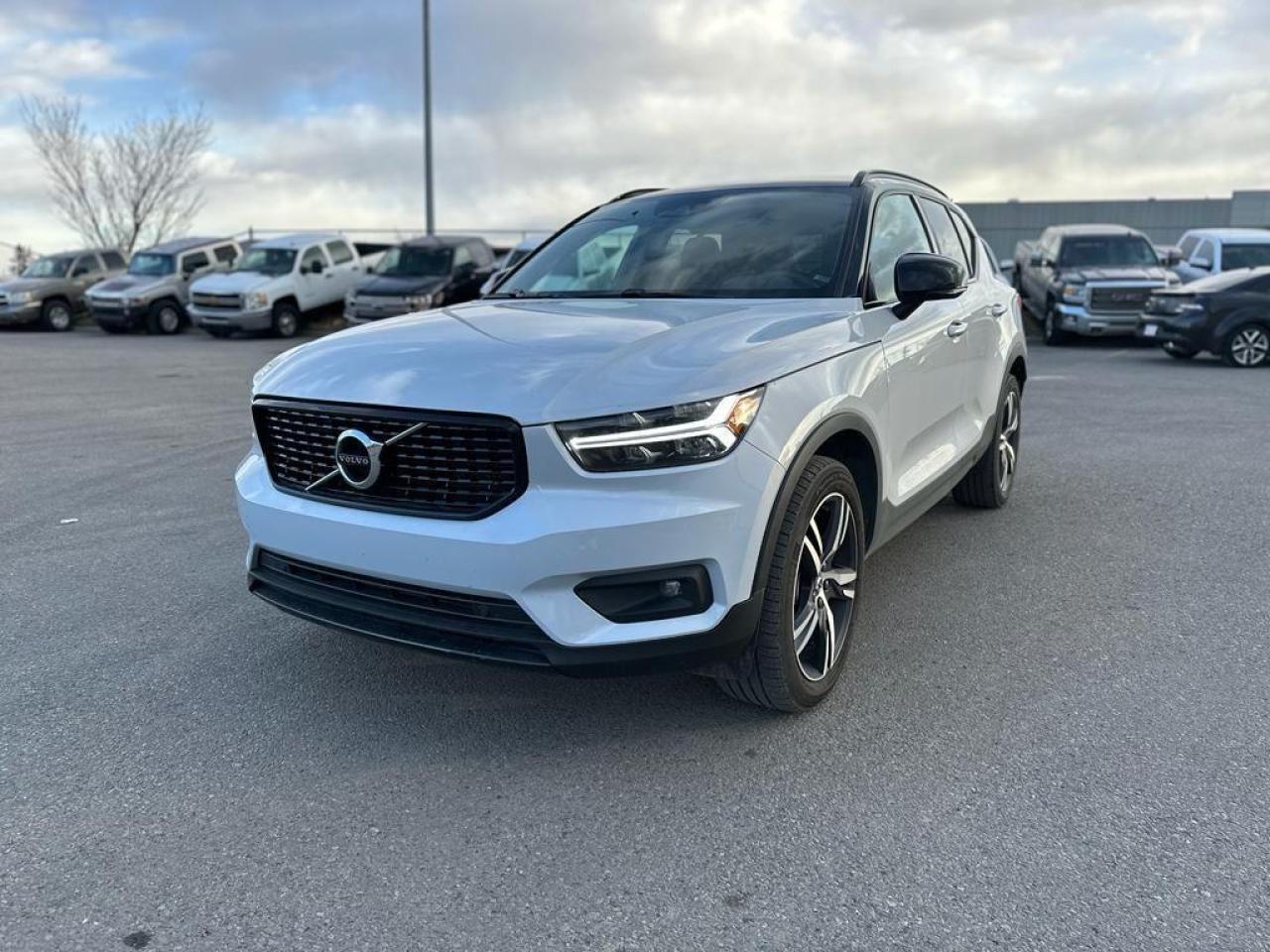 Used 2020 Volvo XC40 R - DESIGN | MOONROOF | LEATHER | $0 DOWN for sale in Calgary, AB