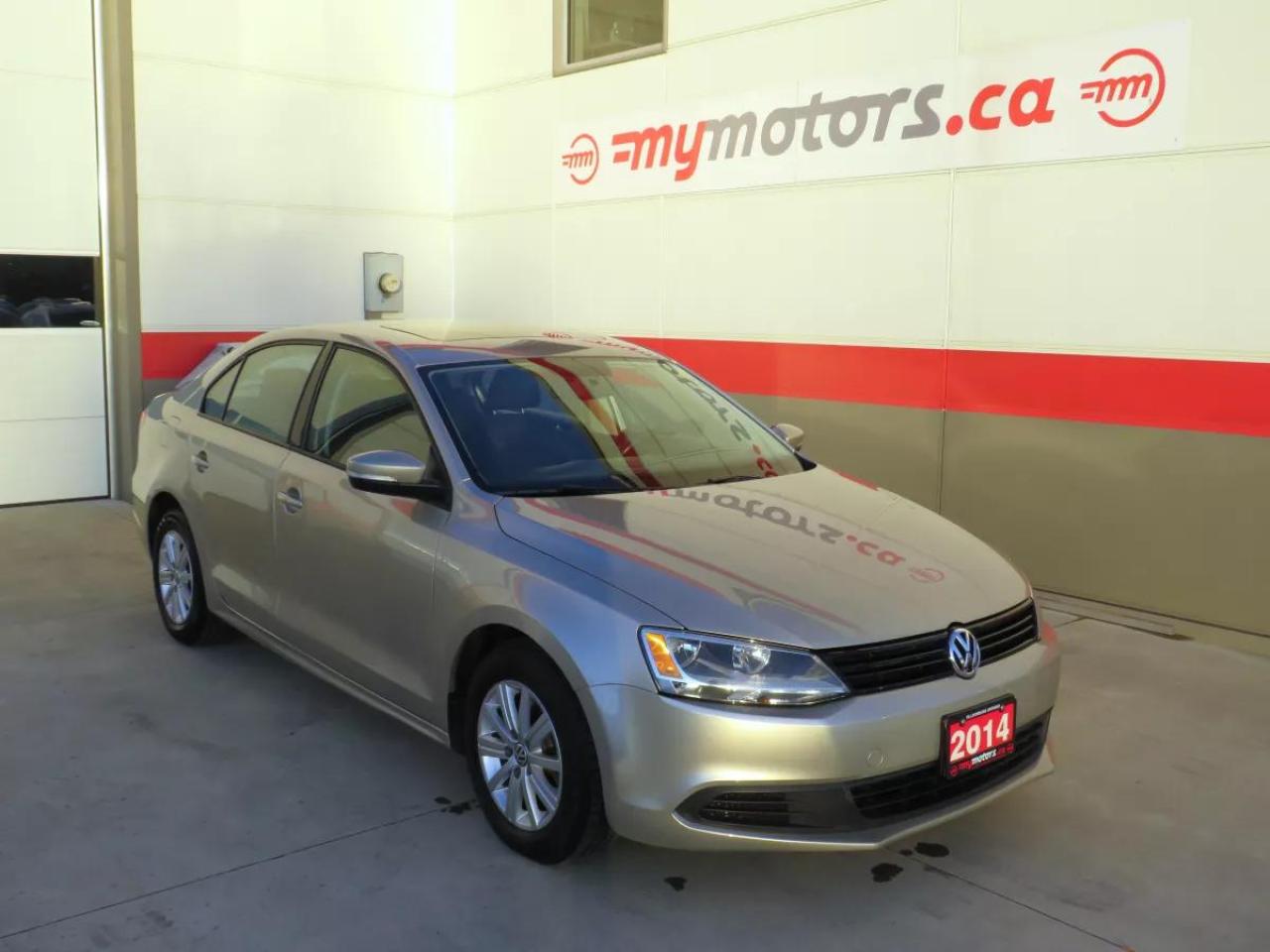Used 2014 Volkswagen Jetta Sedan Comfortline  (**NO REPORTED ACCIDENTS**ALLOY WHEELS**SUNROOF**HEATED SEATS**POWER WINDOWS** POWER LOCKS**AM/FM/CD PLAYER**BLUETOOTH**) for sale in Tillsonburg, ON