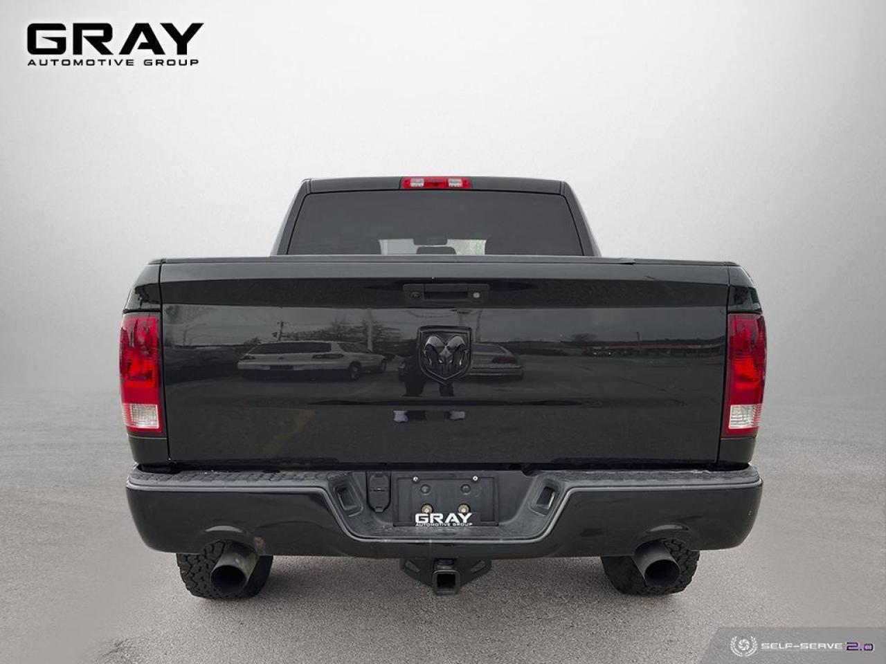 2016 RAM 1500  Photo3