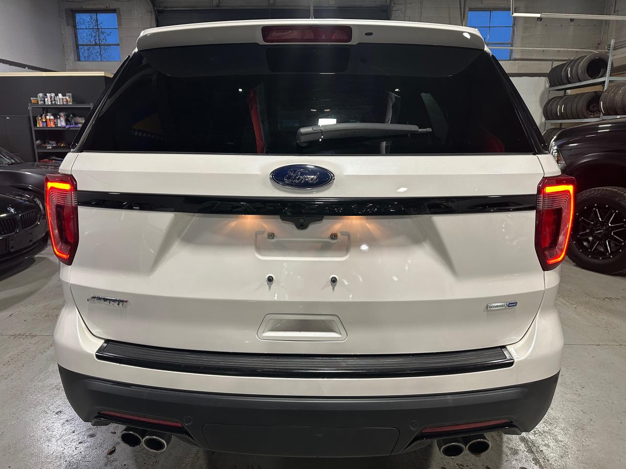 2018 Ford Explorer SPORT | 7 PASSENGER | LEATHER | NAVI | PANO ROOF - Photo #6