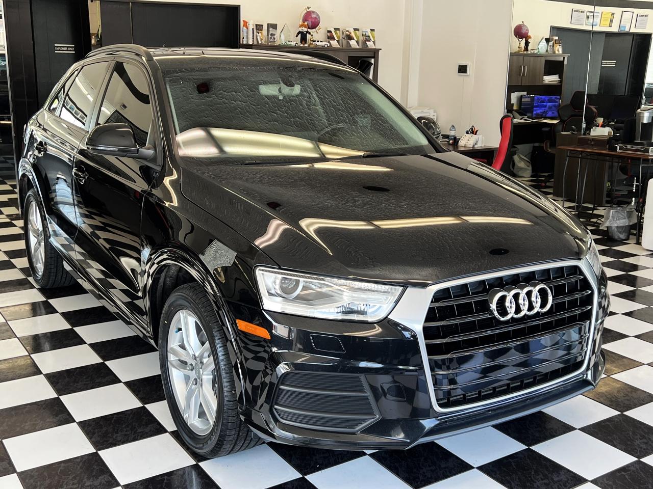 2016 Audi Q3 Technik FrontTrak+New Tires+Brakes+CLEAN CARFAX Photo8
