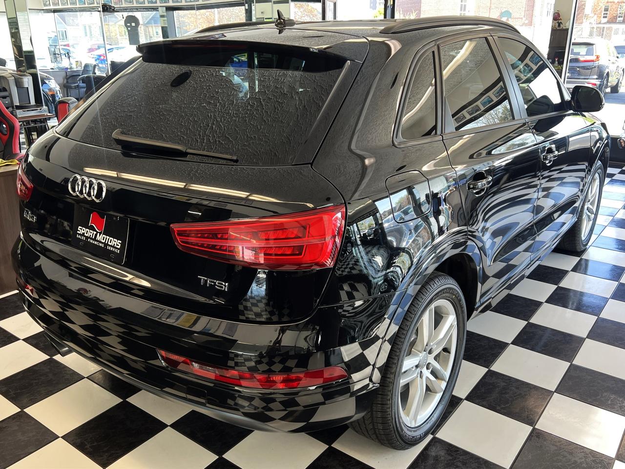 2016 Audi Q3 Technik FrontTrak+New Tires+Brakes+CLEAN CARFAX - Photo #7