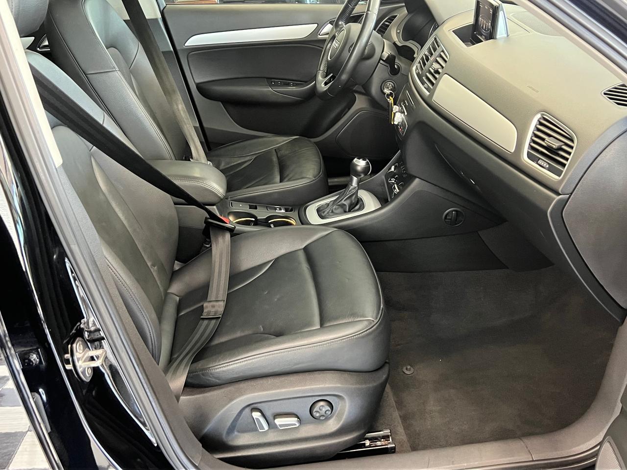 2016 Audi Q3 Technik FrontTrak+New Tires+Brakes+CLEAN CARFAX - Photo #20