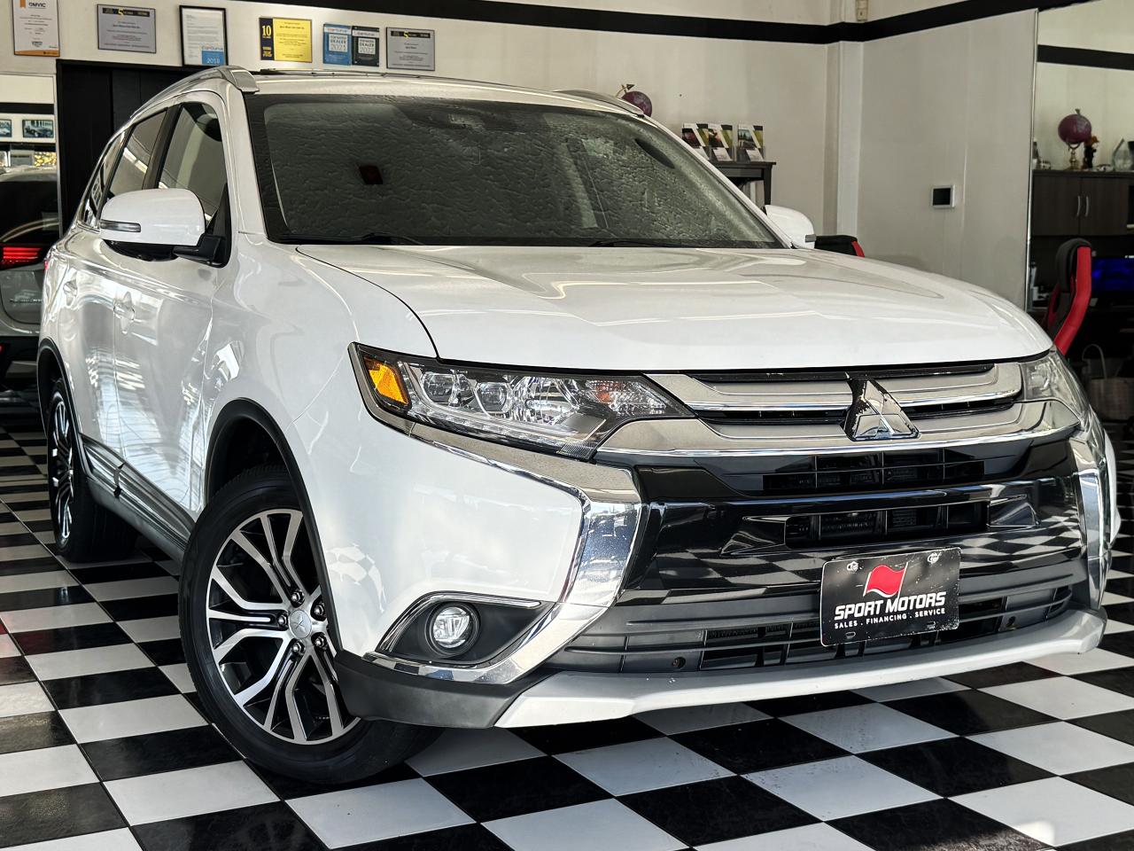 2018 Mitsubishi Outlander GT S-AWC 7 Passenger 3.0L V6+LEDs+CLEAN CARFAX - Photo #16