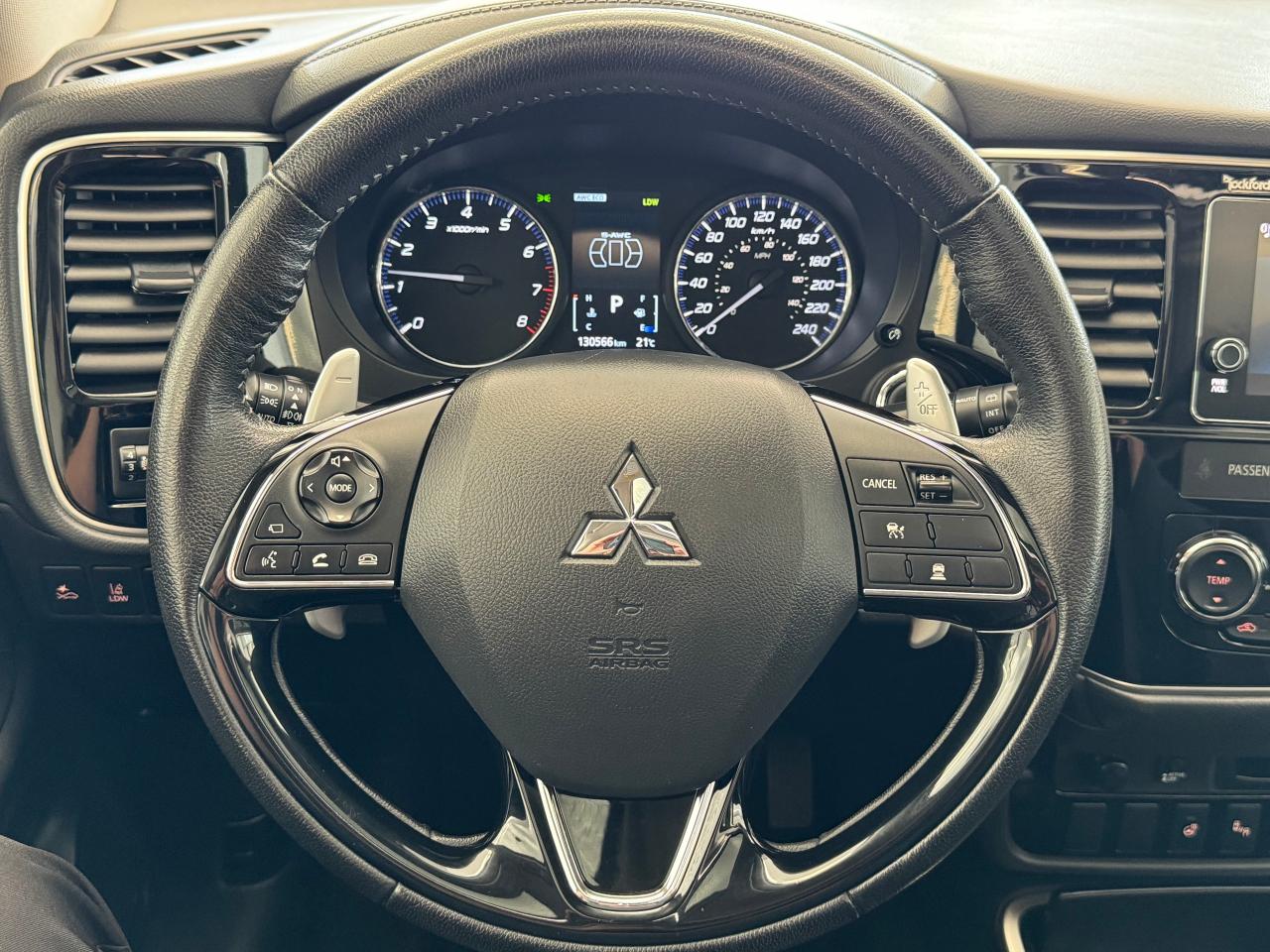 2018 Mitsubishi Outlander GT S-AWC 7 Passenger 3.0L V6+LEDs+CLEAN CARFAX - Photo #9
