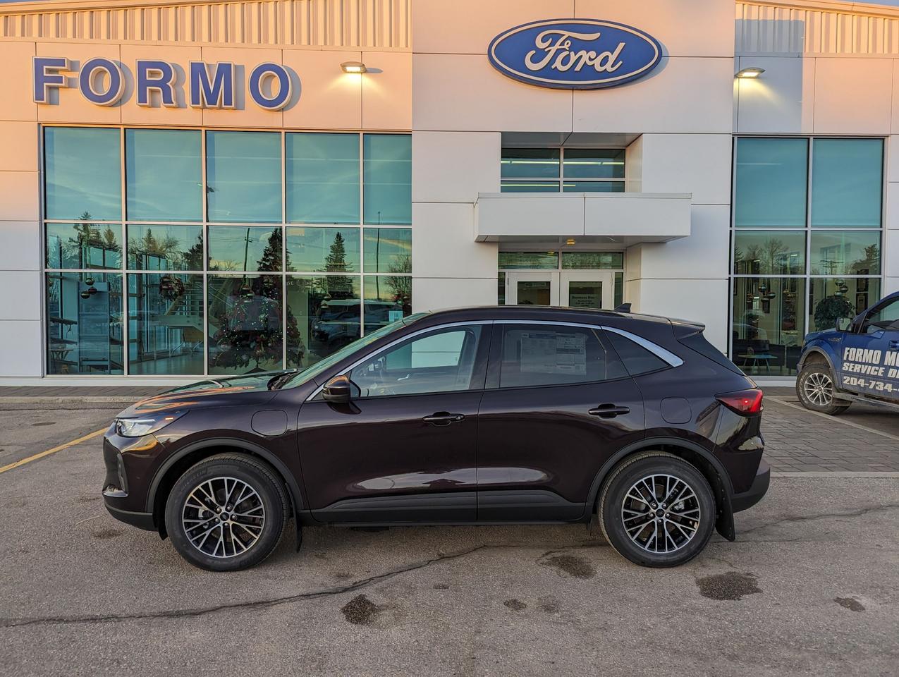 2023 Ford Escape PHEV Photo0