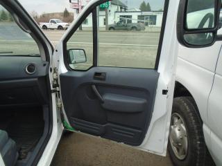 2012 Ford Transit Connect cargo van 114.6  XLT  w-o rear door glass - Photo #17