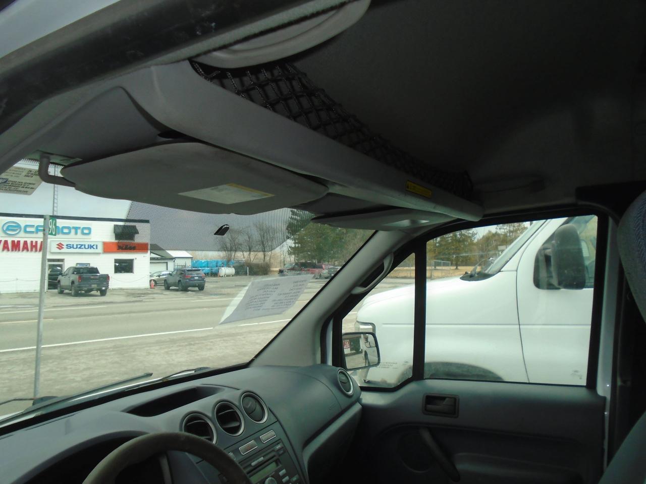 2012 Ford Transit Connect cargo van 114.6  XLT  w-o rear door glass - Photo #11