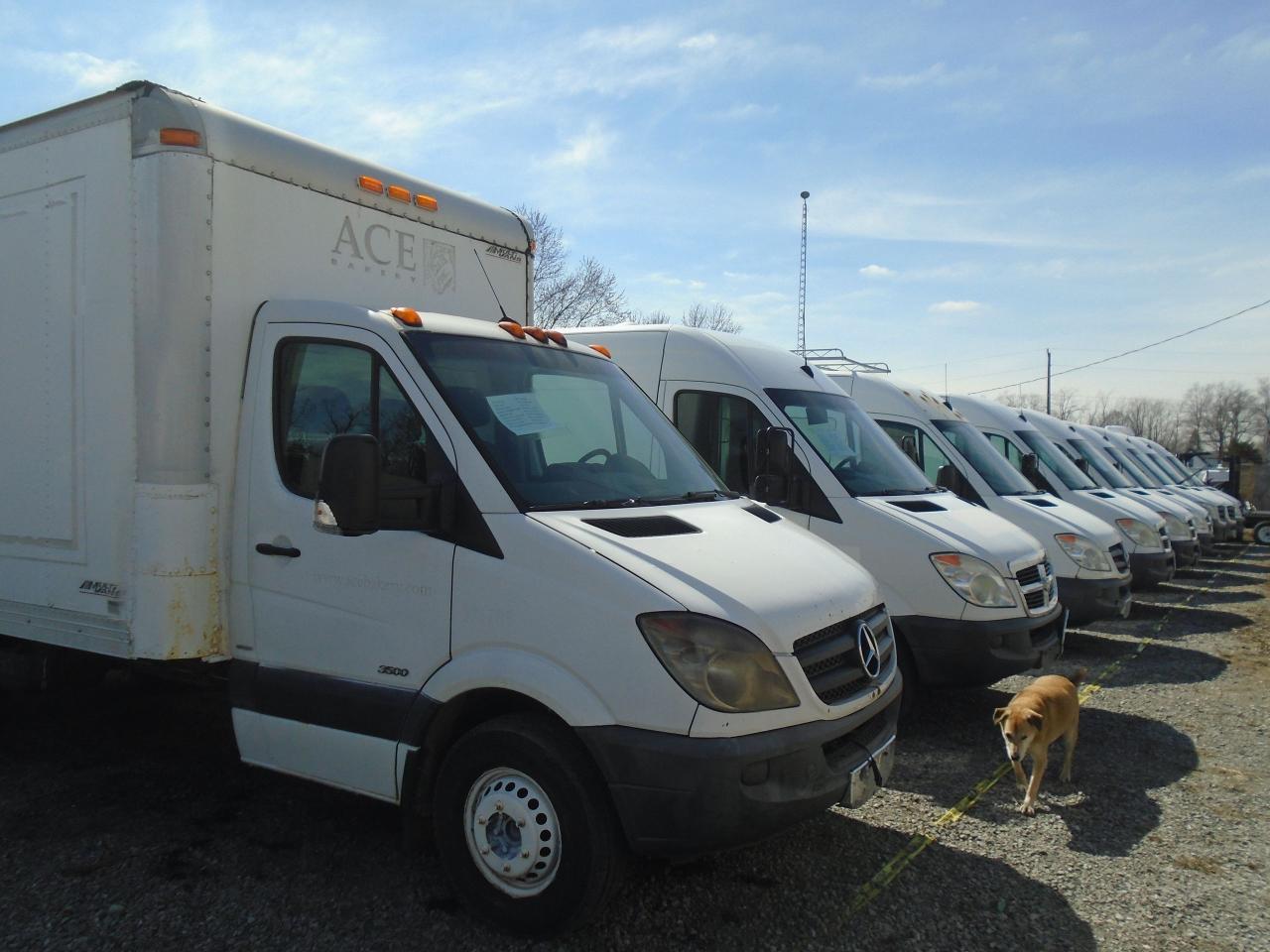 2012 Ford Transit Connect cargo van 114.6  XLT  w-o rear door glass - Photo #33