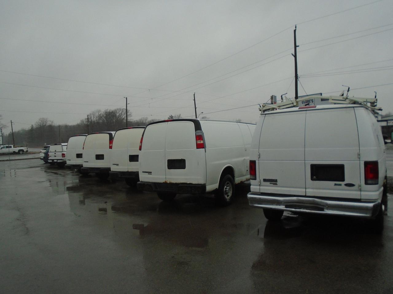 2012 Ford Transit Connect cargo van 114.6  XLT  w-o rear door glass - Photo #36