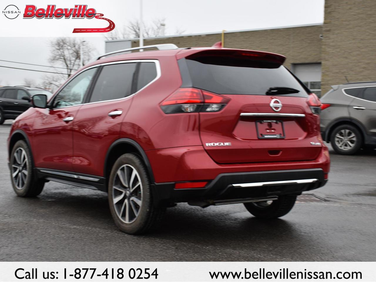 2017 Nissan Rogue SL Platinum AWD LEATHER, SUNROOF, NAVIGATION Photo3