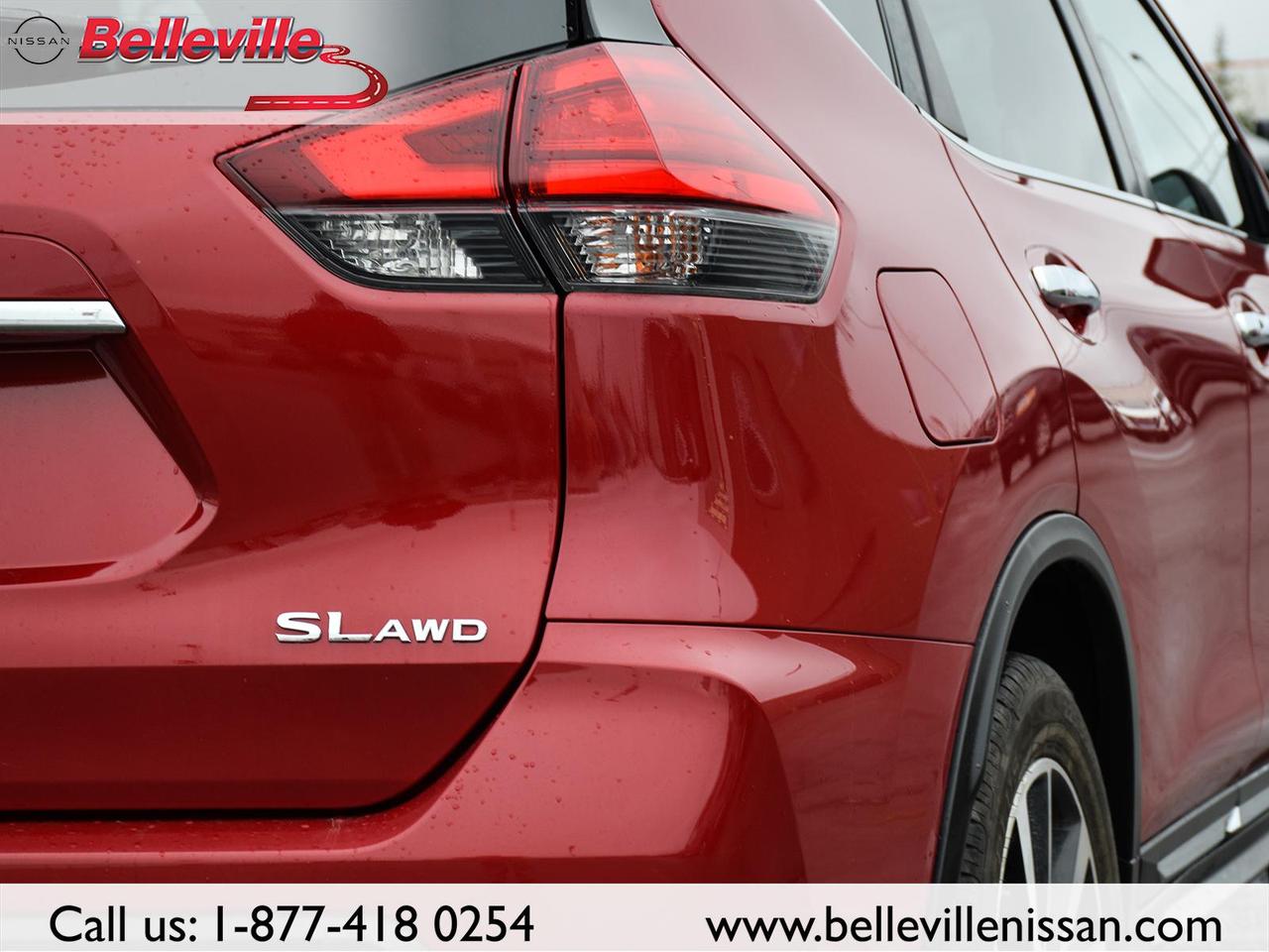 2017 Nissan Rogue SL Platinum AWD LEATHER, SUNROOF, NAVIGATION Photo