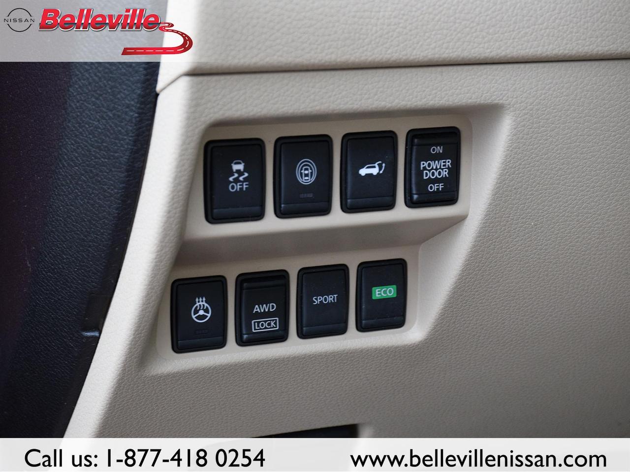2017 Nissan Rogue SL Platinum AWD LEATHER, SUNROOF, NAVIGATION Photo