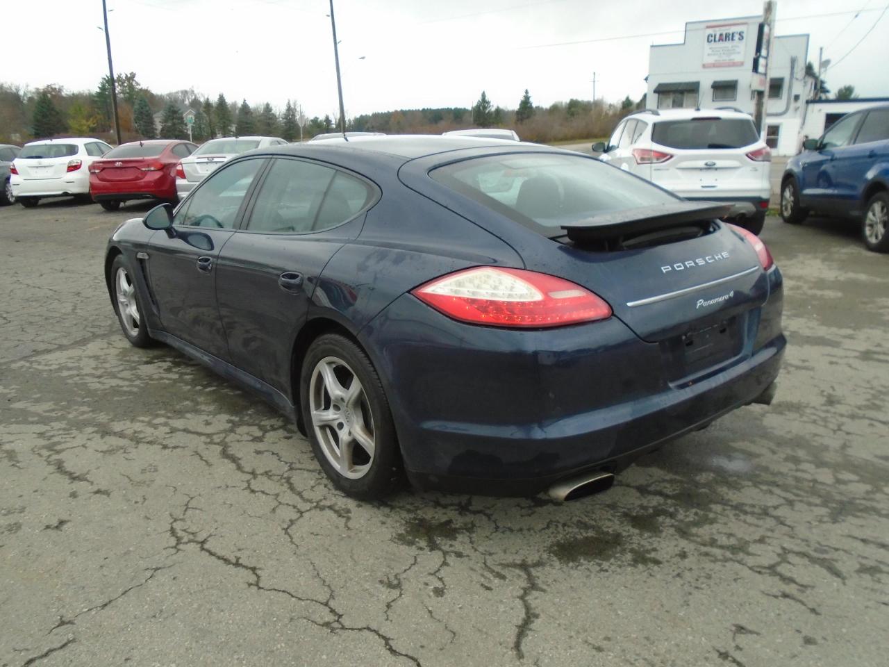 2011 Porsche Panamera 4dr HB - Photo #7